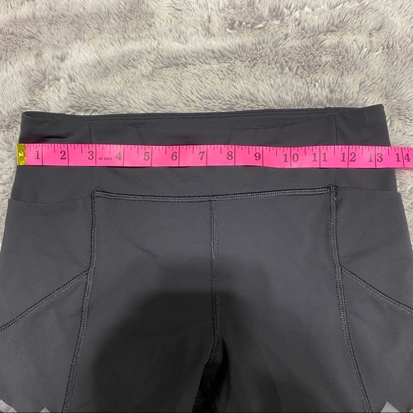 Lululemon Capris Leggings - Picture 8 of 12